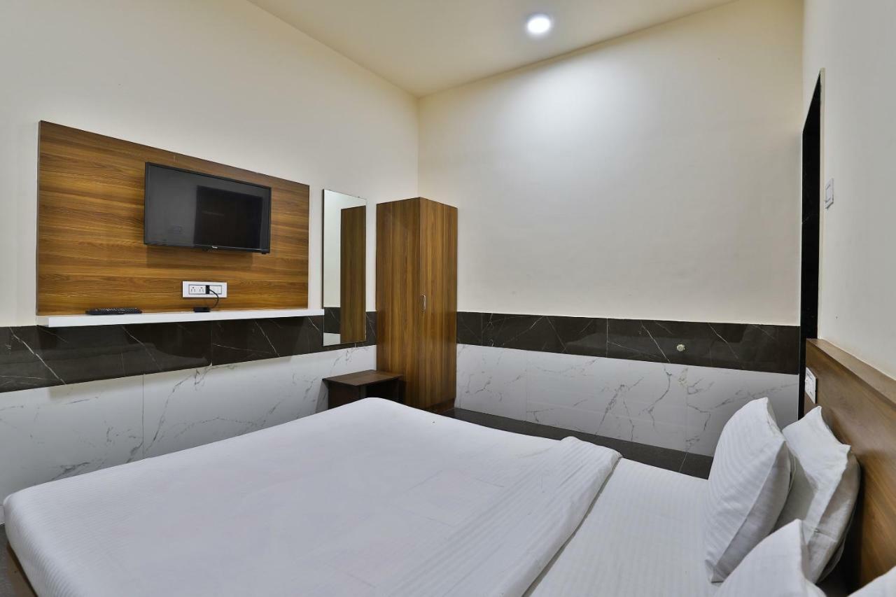 Spot On 37366 Hotel Mahalaxmi Dwarka (Gujarat) Exterior foto