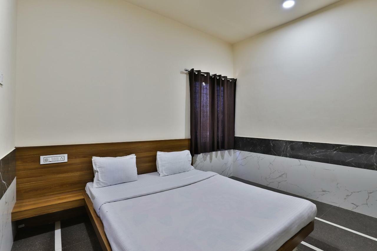 Spot On 37366 Hotel Mahalaxmi Dwarka (Gujarat) Exterior foto