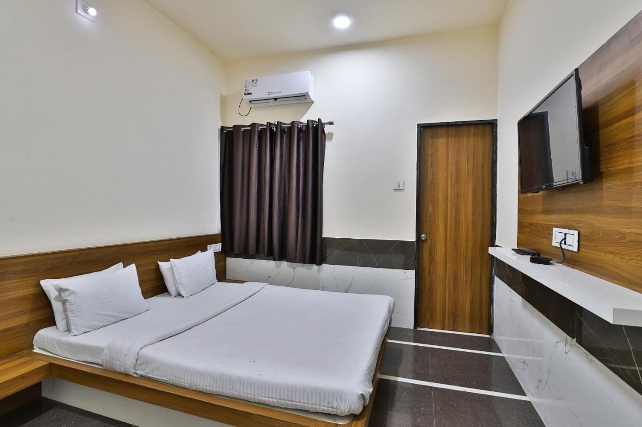 Spot On 37366 Hotel Mahalaxmi Dwarka (Gujarat) Exterior foto